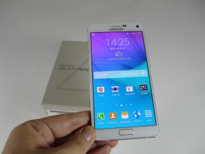 Samsung-Galaxy-Note-4-Unboxing_34.JPG